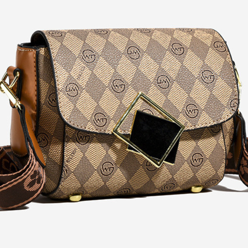 Camel Chess Bag
