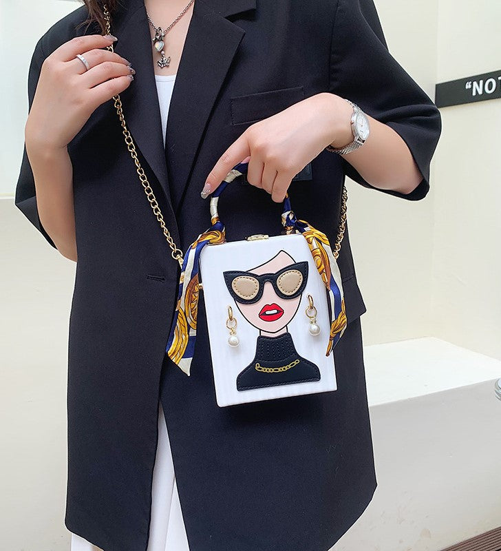 The Fashionista Box Bag