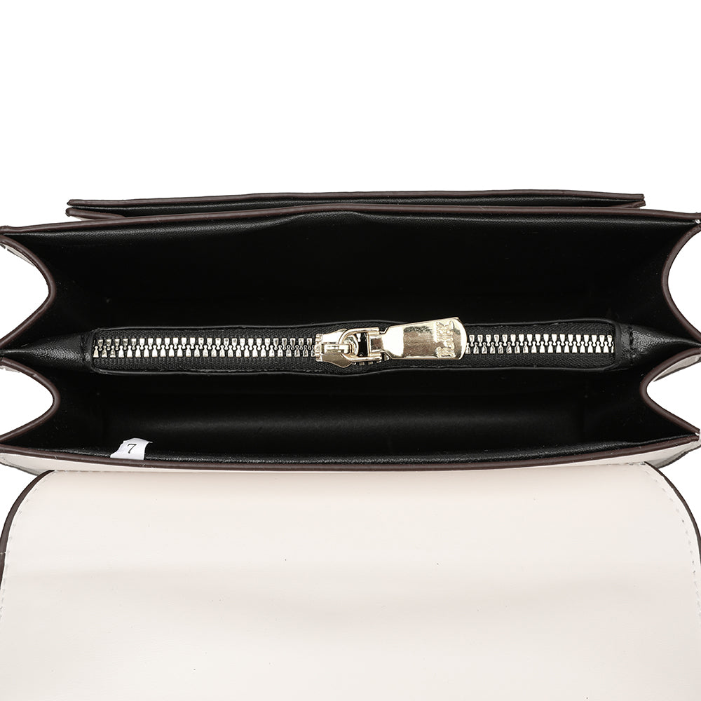 Elegant Studded Chain Crossbody Bag – Ivory Edition