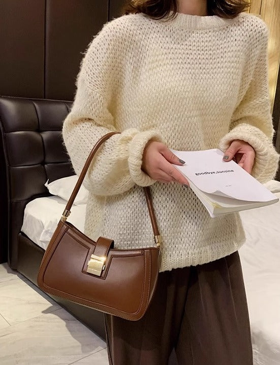 The Classic Shoulder Bag