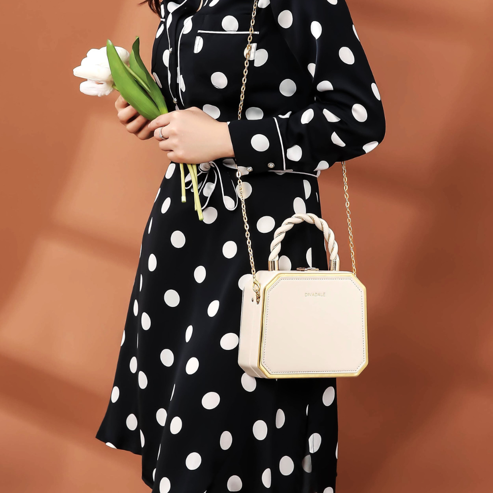 Deco Luxe Box Bag