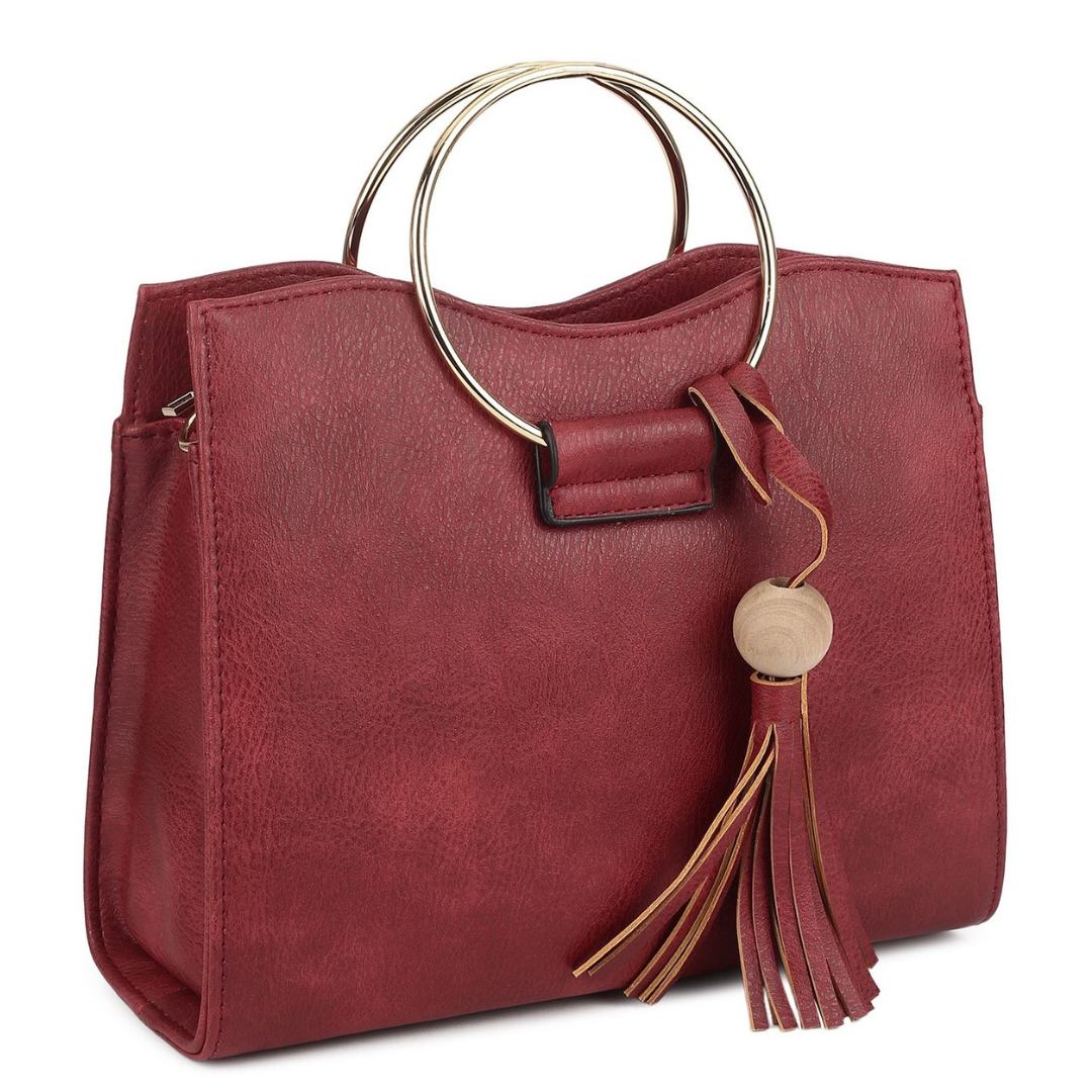 The Onyx Ring Bag – Elegance with an Edge
