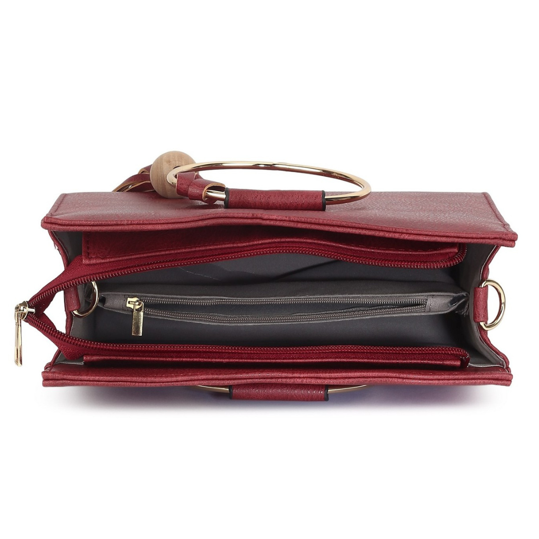 The Onyx Ring Bag – Elegance with an Edge
