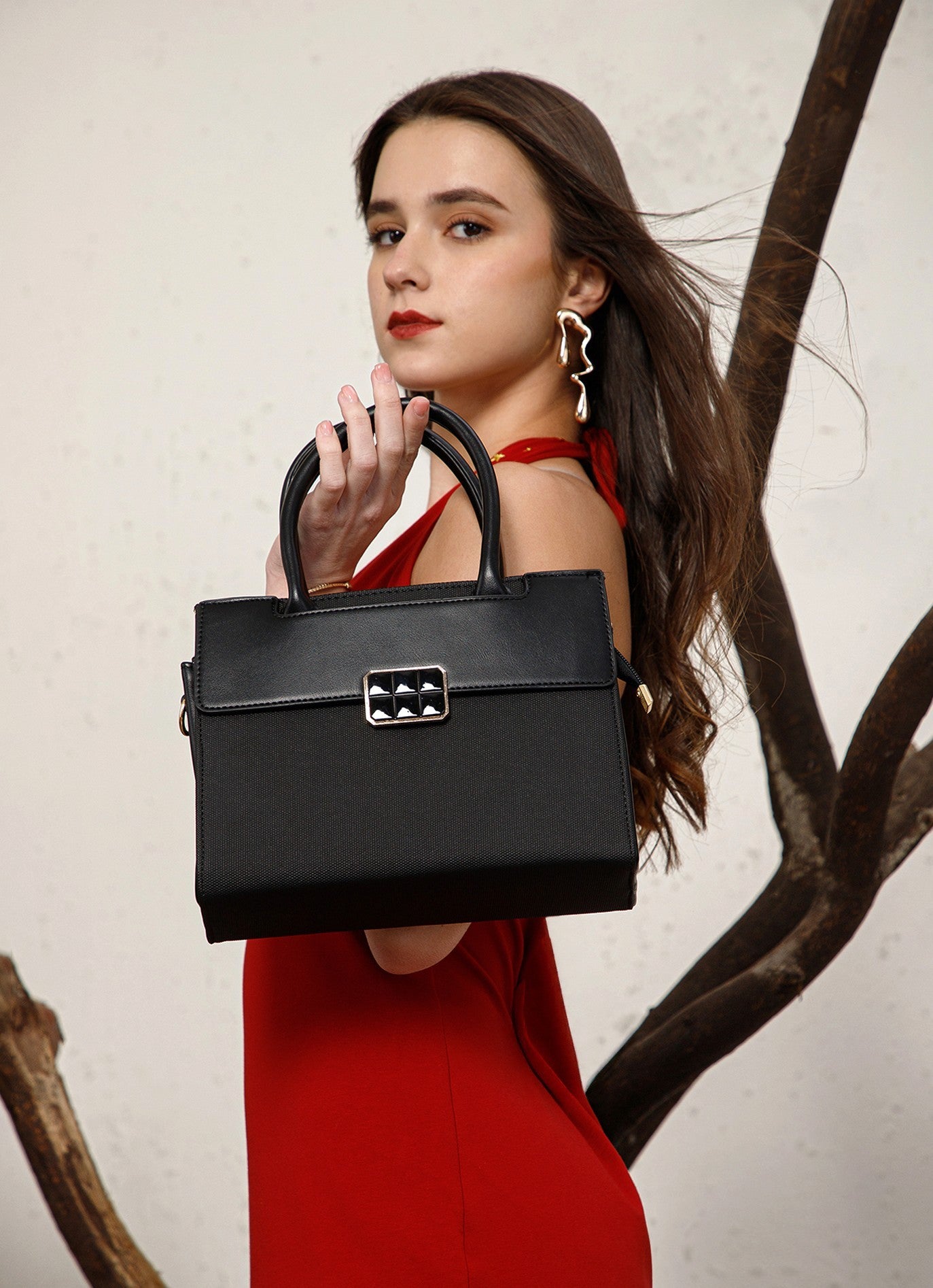 Classic Top Handle Structured Bag – Black Edition