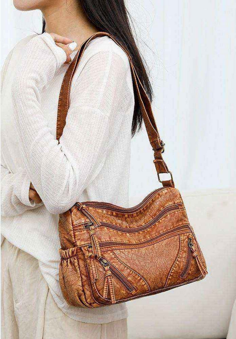 Vintage Multi-Pocket Crossbody Bag – Tan Edition