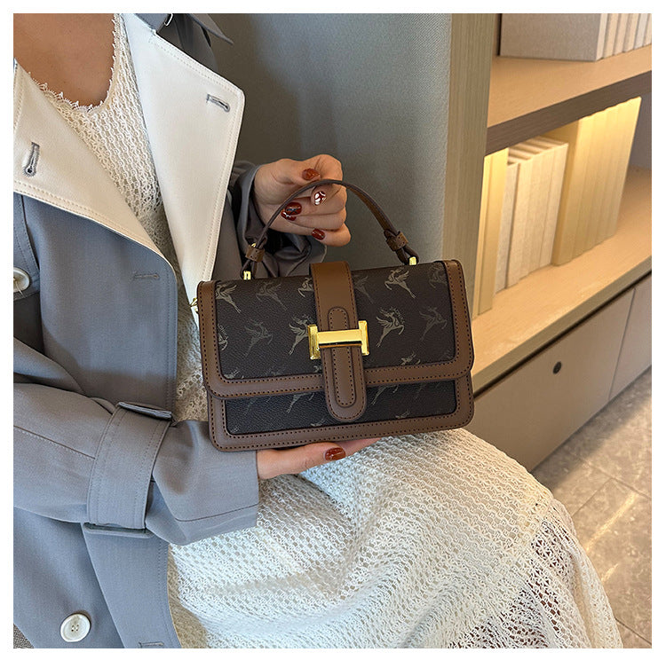 Elegant Structured Top Handle Satchel – Brown Edition