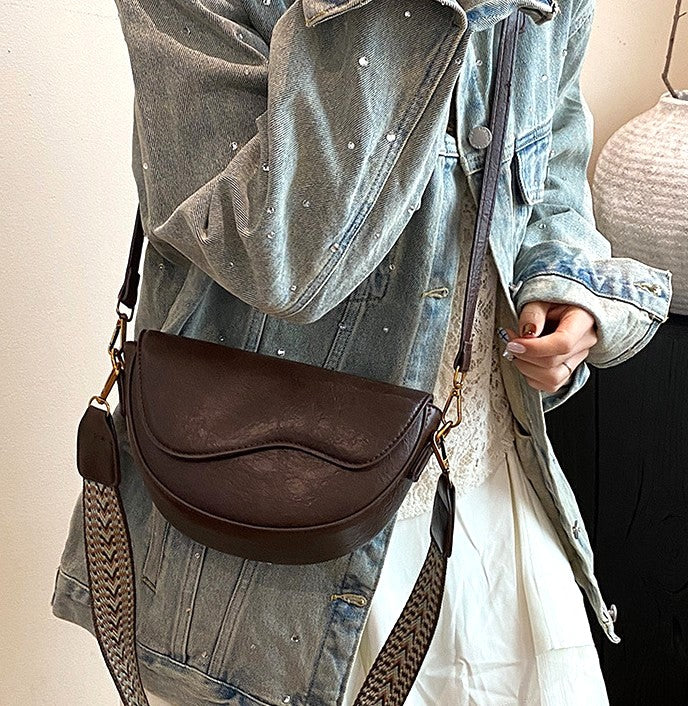 Classic Crescent Crossbody Bag – Vintage Brown Edition